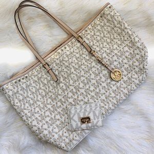 MK tote, wallet, dust bag ⭐️